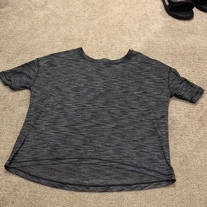 Grey lululemon short sleeve shirt